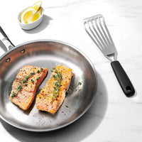 OXO - Spatule ajourée, acier inoxydable OXO
