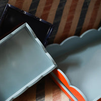 Addison Ross - Plateau festonné - Denim clair et marine - 28 x 20 cm