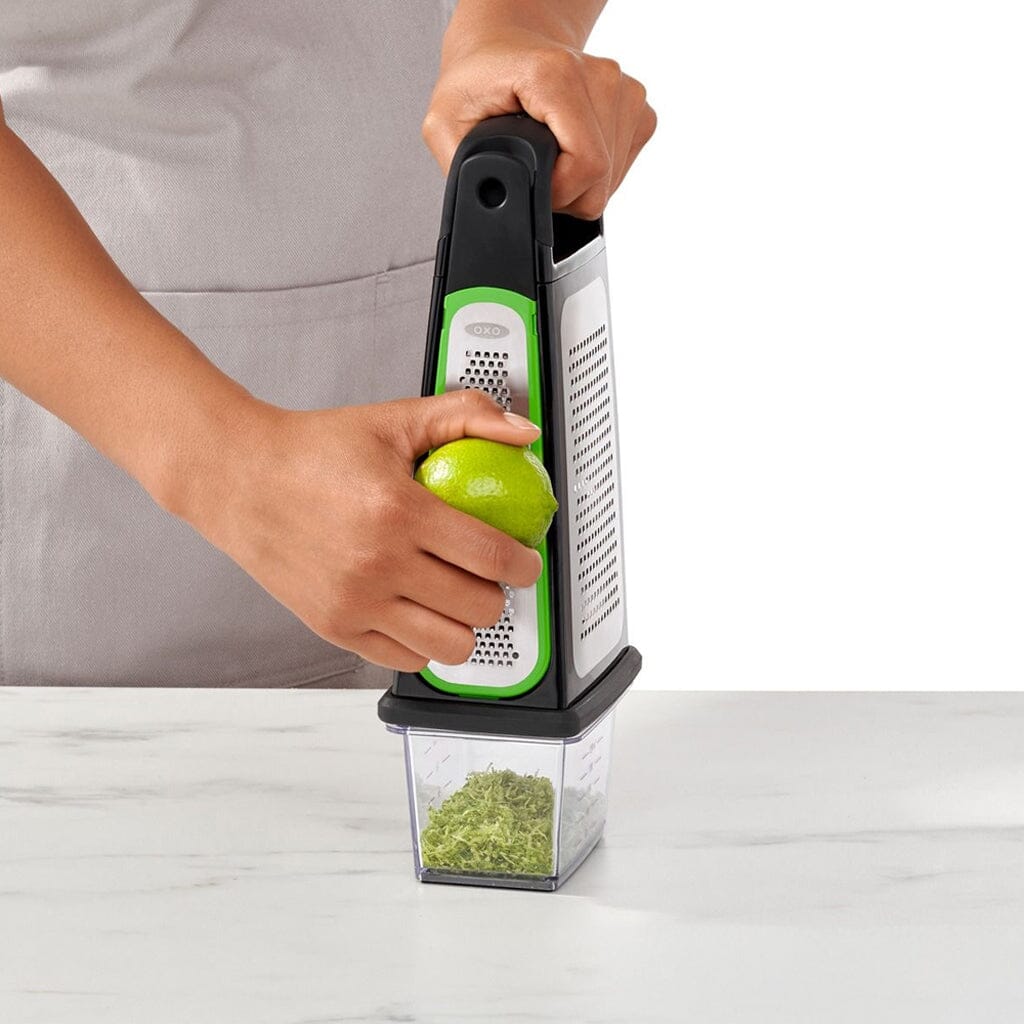 OXO - Râpe avec réservoir OXO